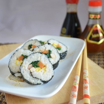  Kimbap Ayam