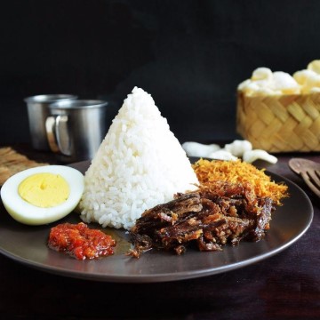  Nasi Krawu